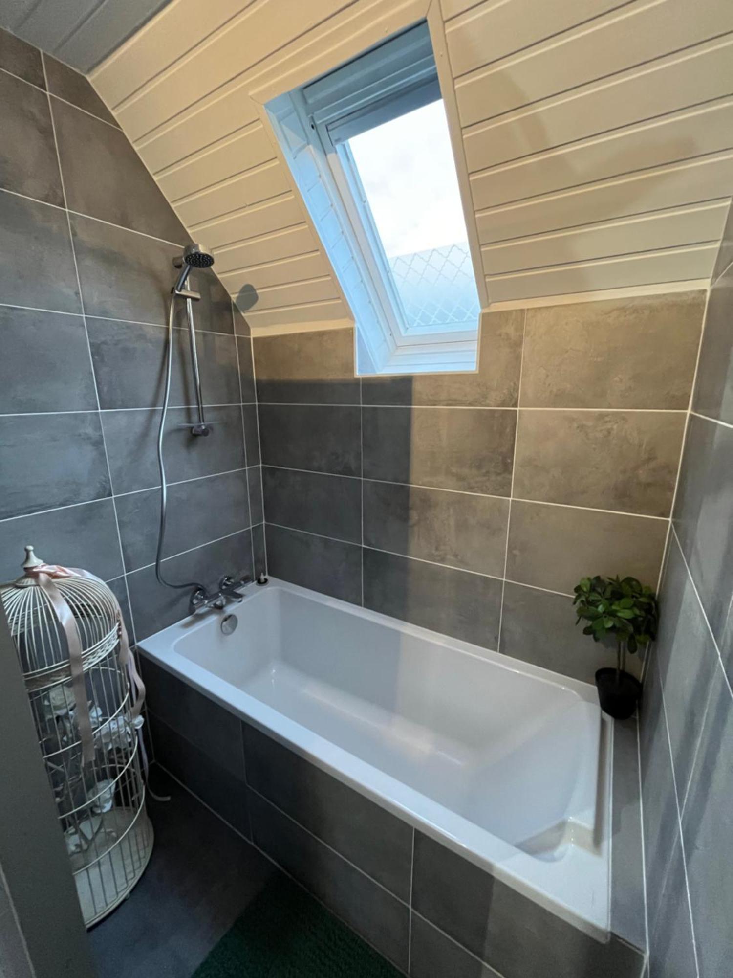 Etage Entier Prive, 45M2 Chez Regine Villa Schiltigheim Eksteriør bilde